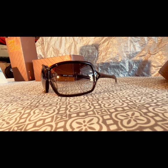 SPY OPTICS HANDMADE SIOUXSIE SUNGLASSES. Brand new in the box - Picture 2 of 13